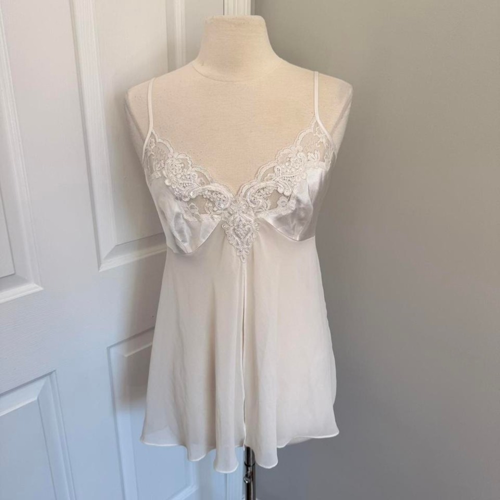 Y2K WHITE‎ CALIFORNIA MISS SPLIT FRONT SHEER SLIP TOP